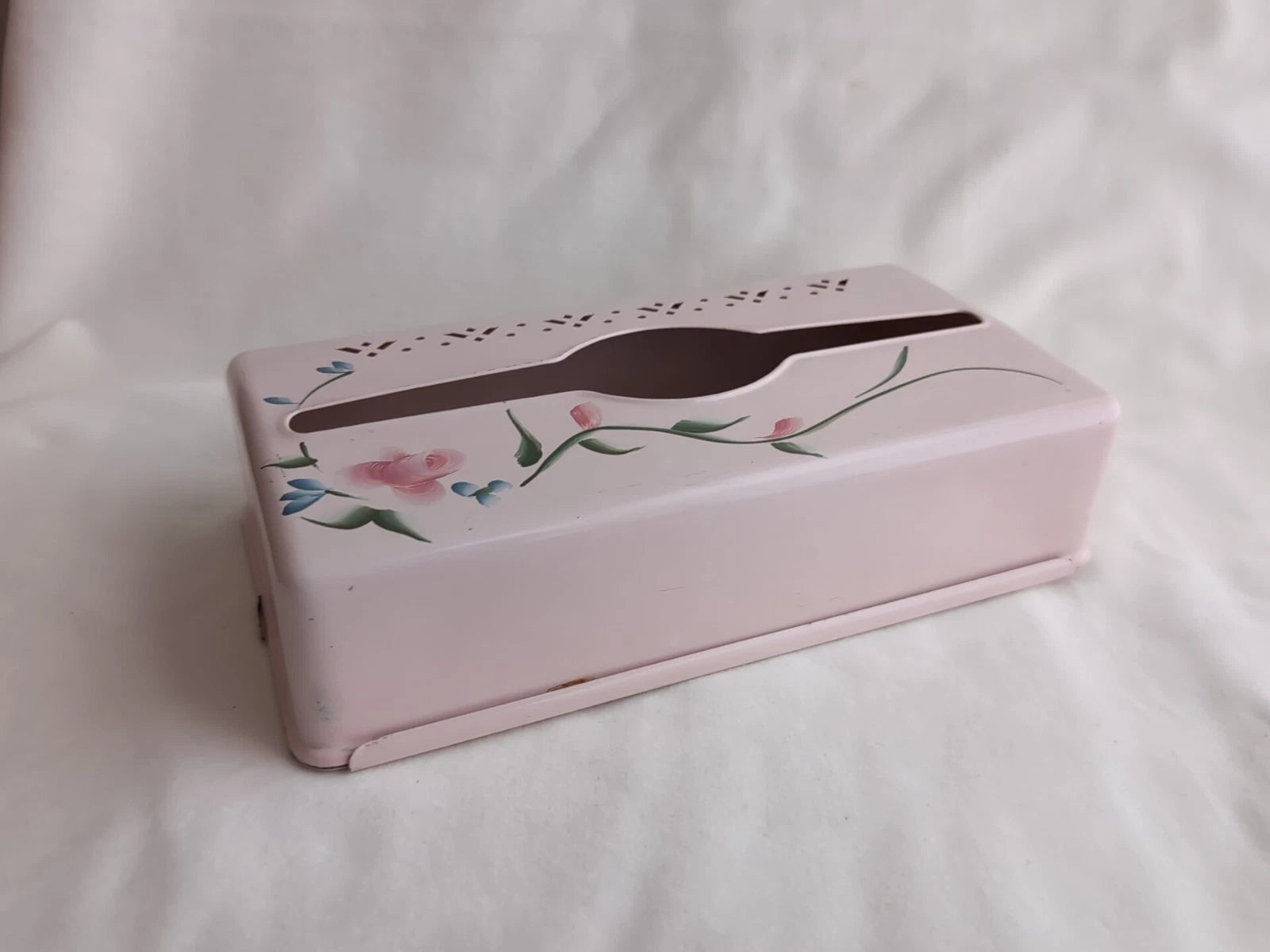 Vintage Detecto Wall or Table mount Tissue Box, Metal Pink Floral Rose Shabby | eBay