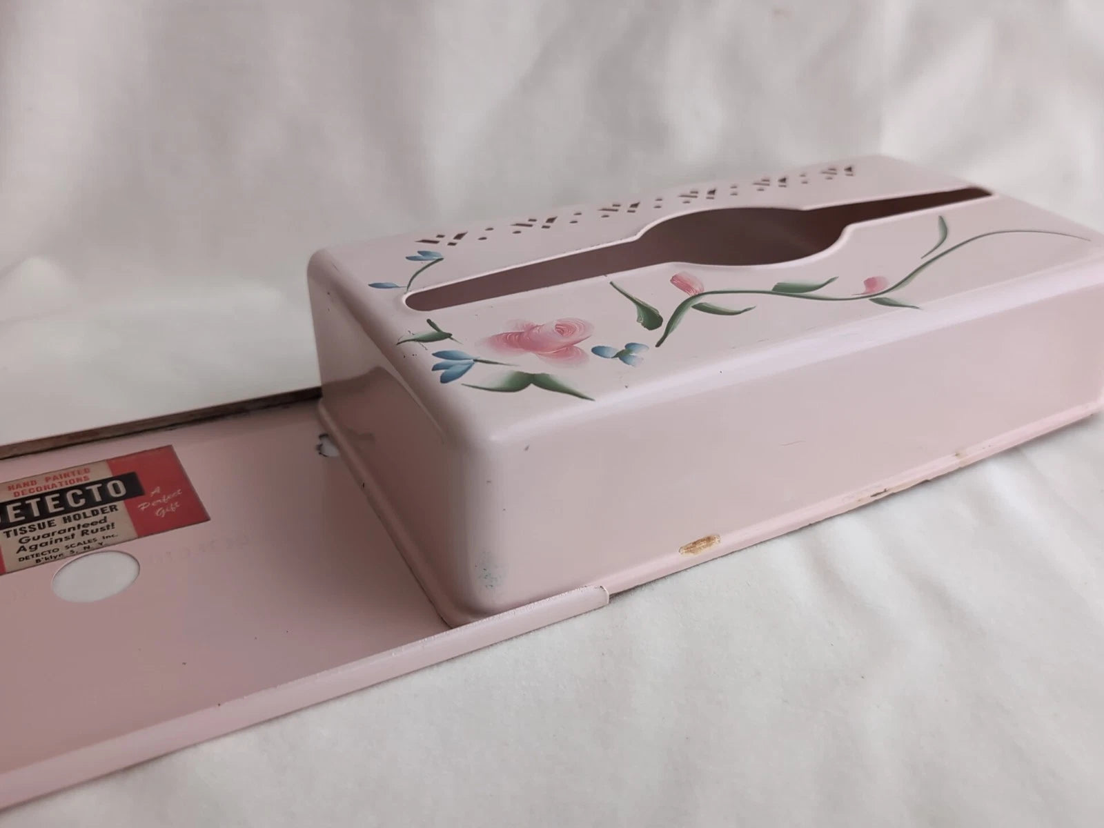 Vintage Detecto Wall or Table mount Tissue Box, Metal Pink Floral Rose Shabby | eBay