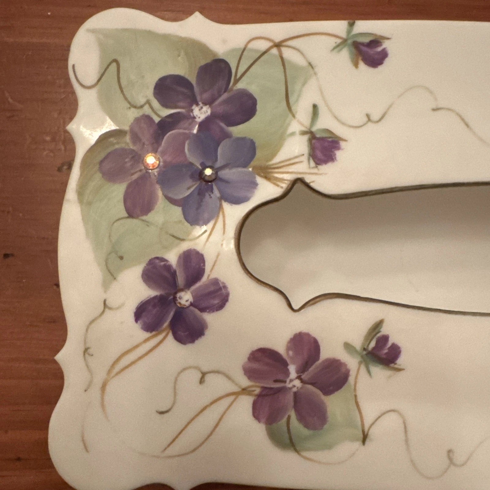 Vintage Schwarz Brothers Hinged Plastic Tissue Box - With Purple Flowers Violet | eBay