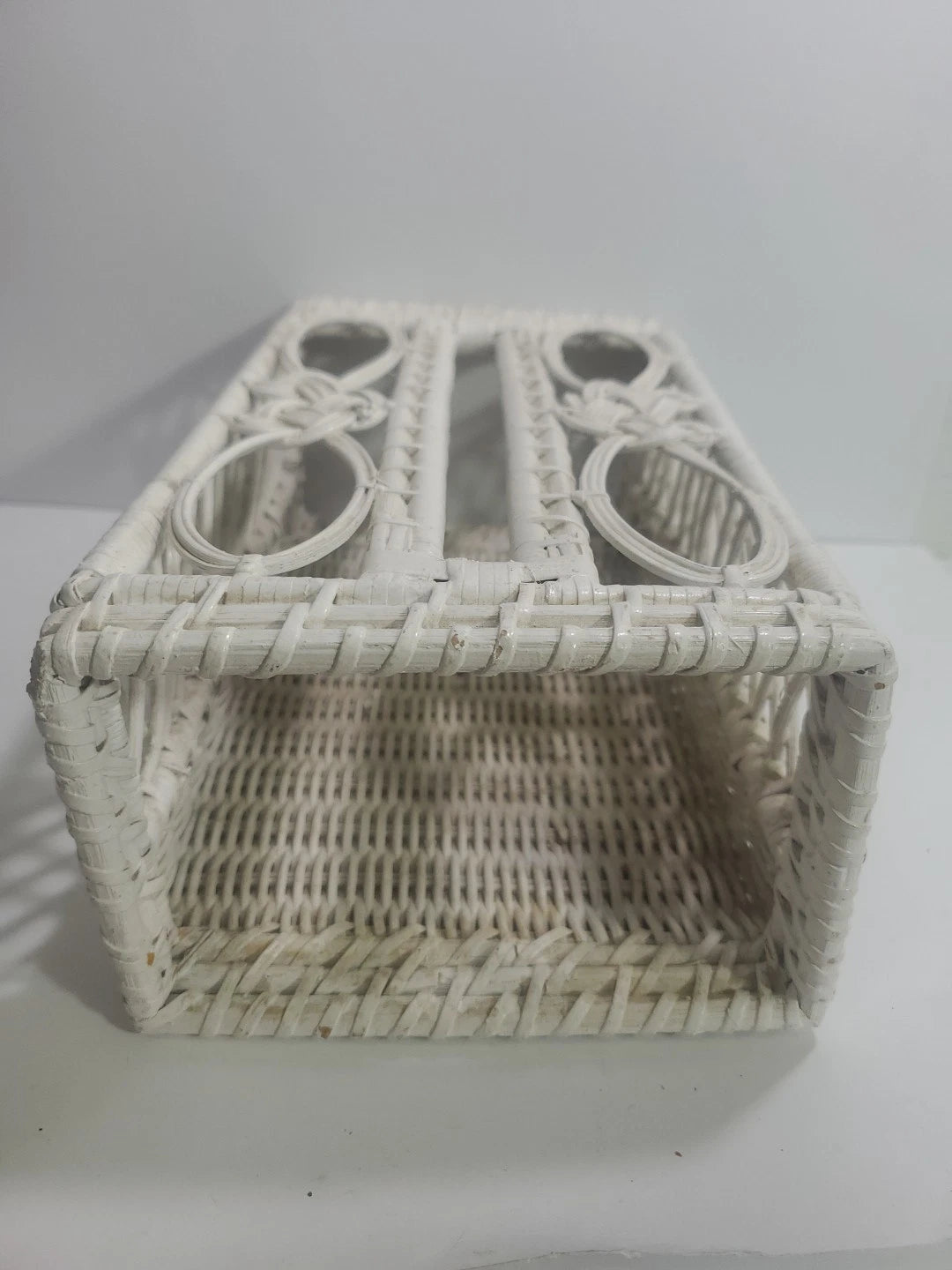 Vintage White Wicker Rattan Tissue Box Holder Cover Shabby Chic Cottage 10x5.5 | eBay