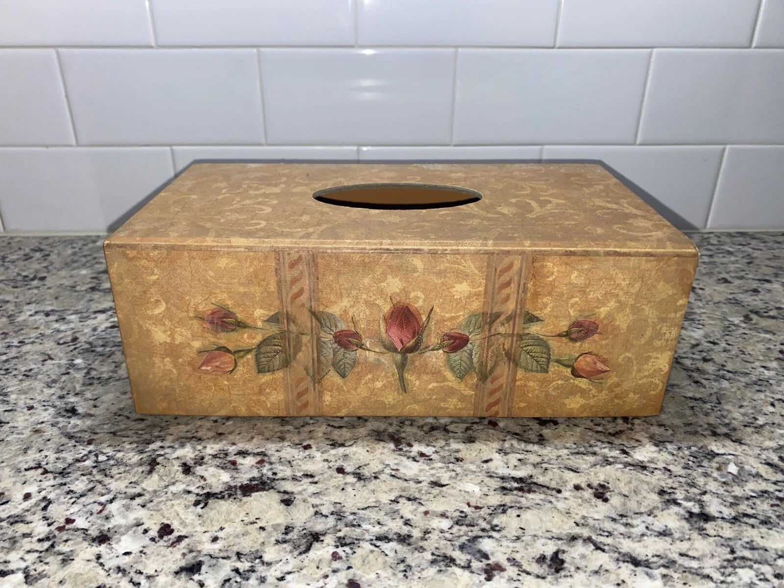 Bob's Boxes “Rosebuds” Tissue Box Cover Holder Susan A Winget Primitive | eBay