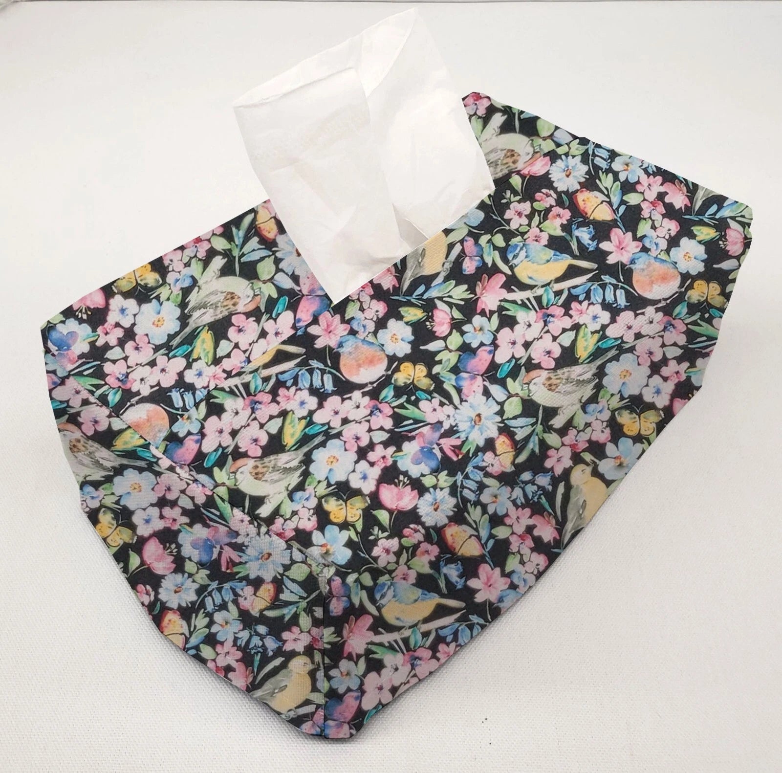 Birds & Butterflies in Blooms Tissue Box Cover (4 Colors Available) | eBay