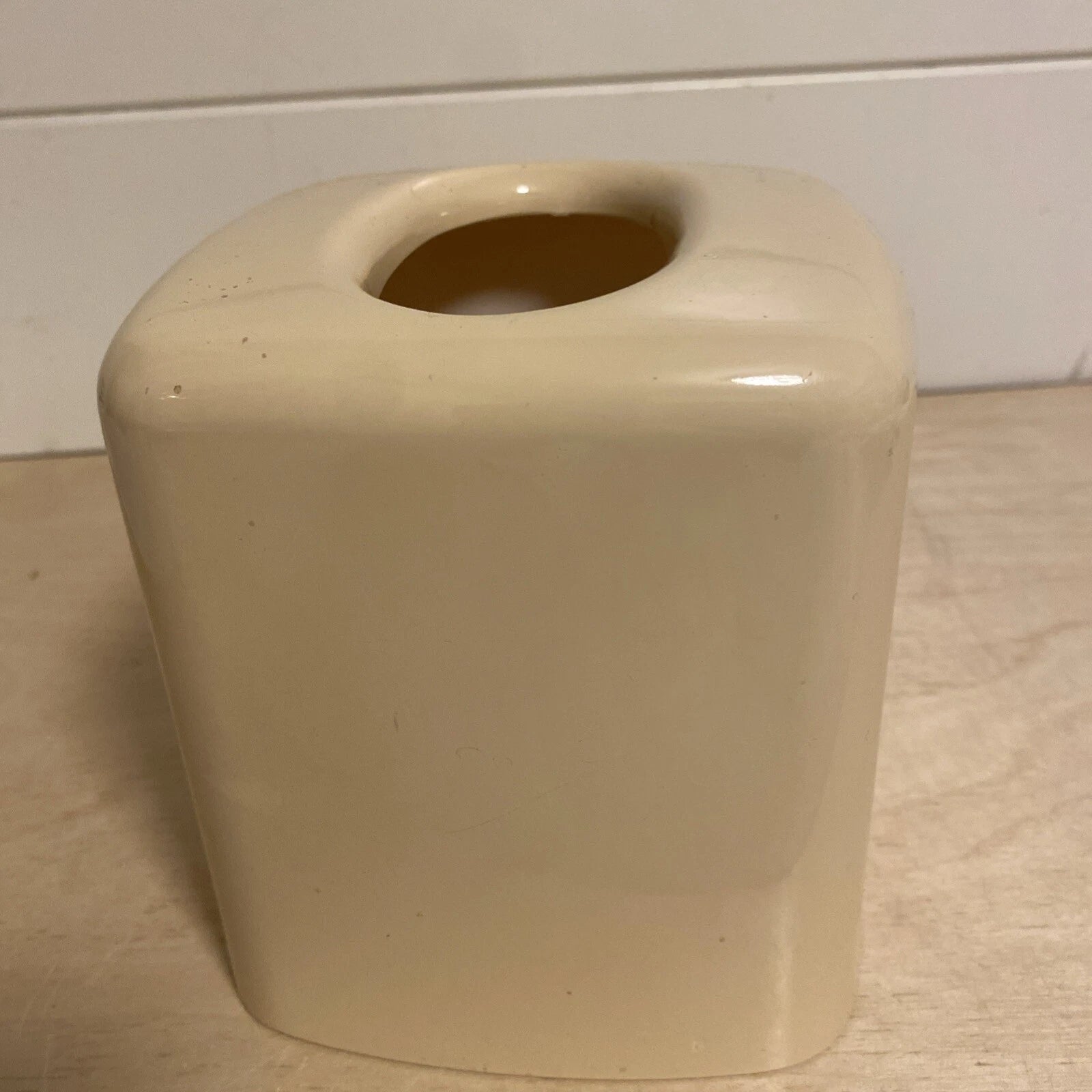 Vintage Springs Ivory Square Plastic Tissue Box Cover Light Scratches Hong Kong | eBay