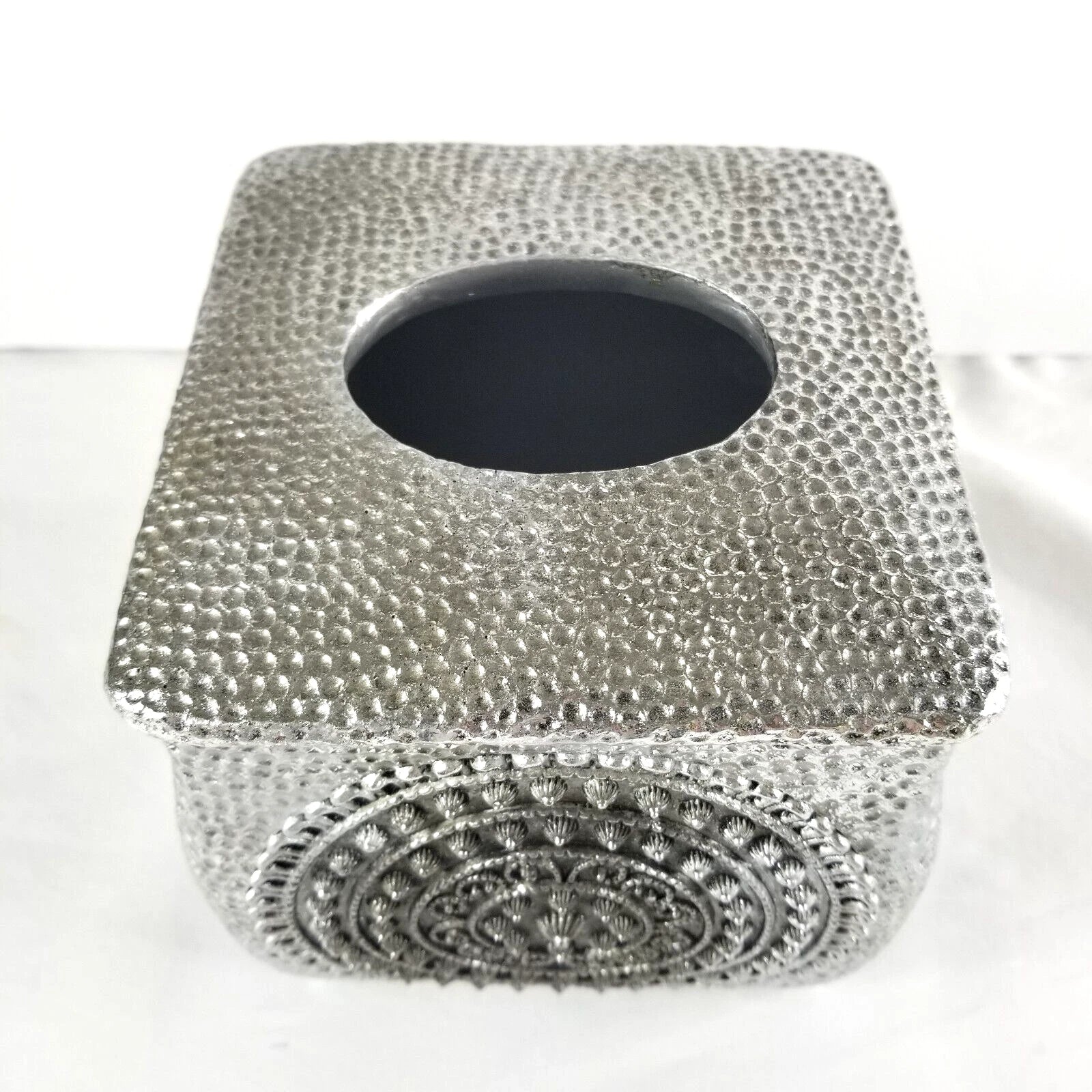Home Tissue Box Cover Silver Design Mondala 5.5" Nicole Miller | eBay