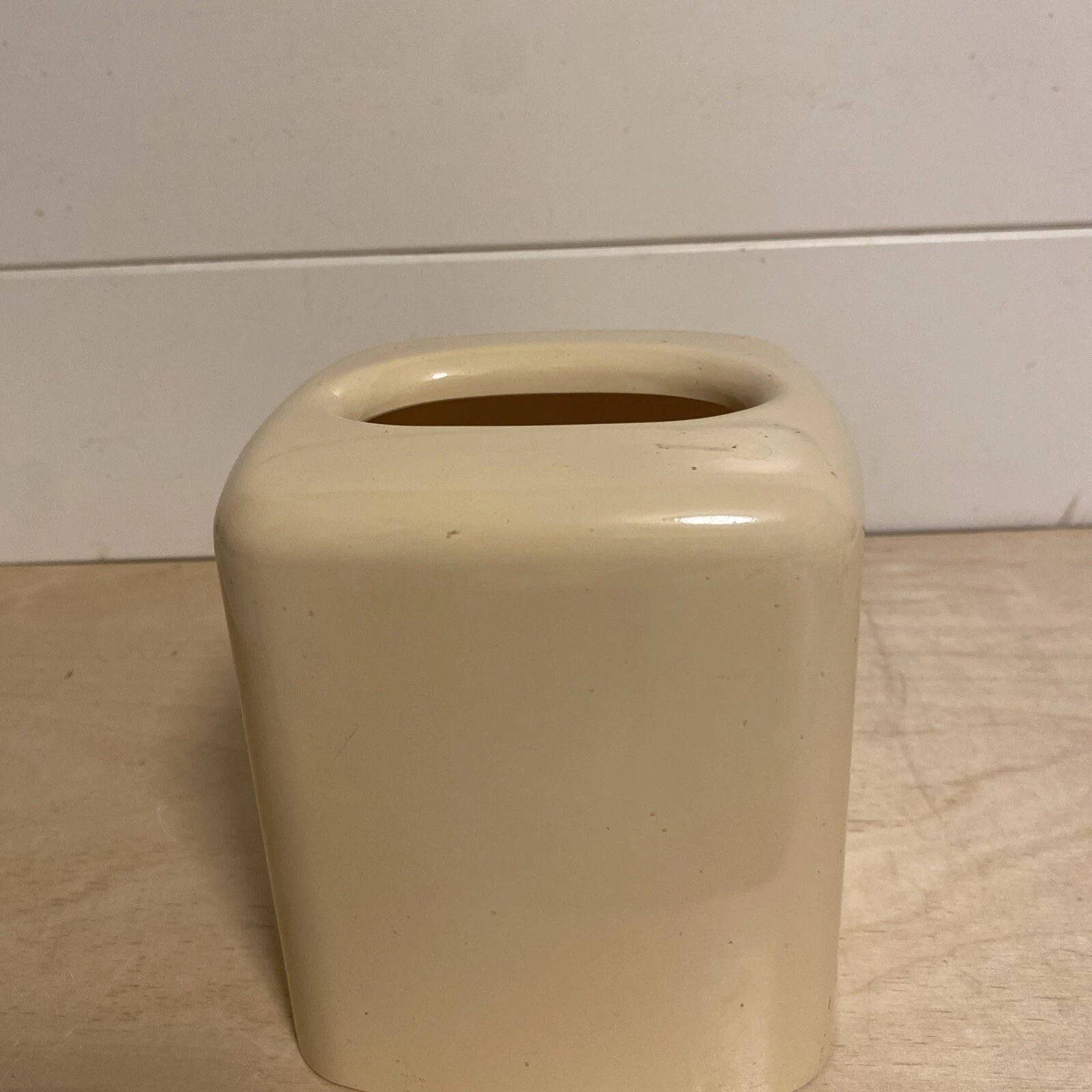 Vintage Springs Ivory Square Plastic Tissue Box Cover Light Scratches Hong Kong | eBay