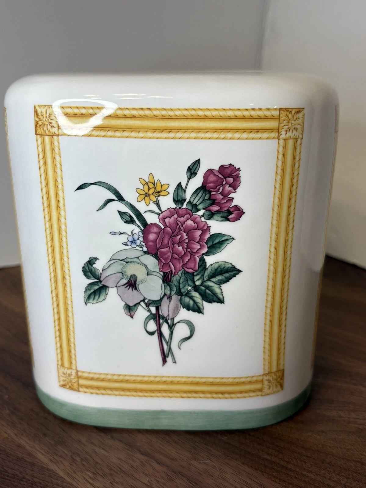 Croscill Home Fashion Tissue Box Holder - Botanical Gardens Ceramic Tissue | eBay