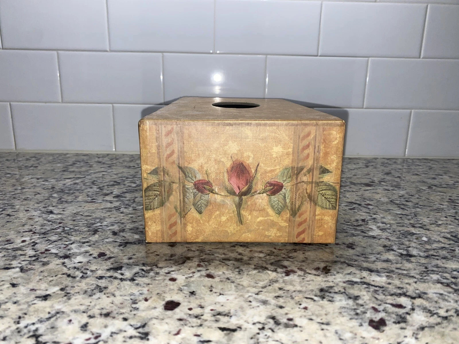 Bob's Boxes “Rosebuds” Tissue Box Cover Holder Susan A Winget Primitive | eBay