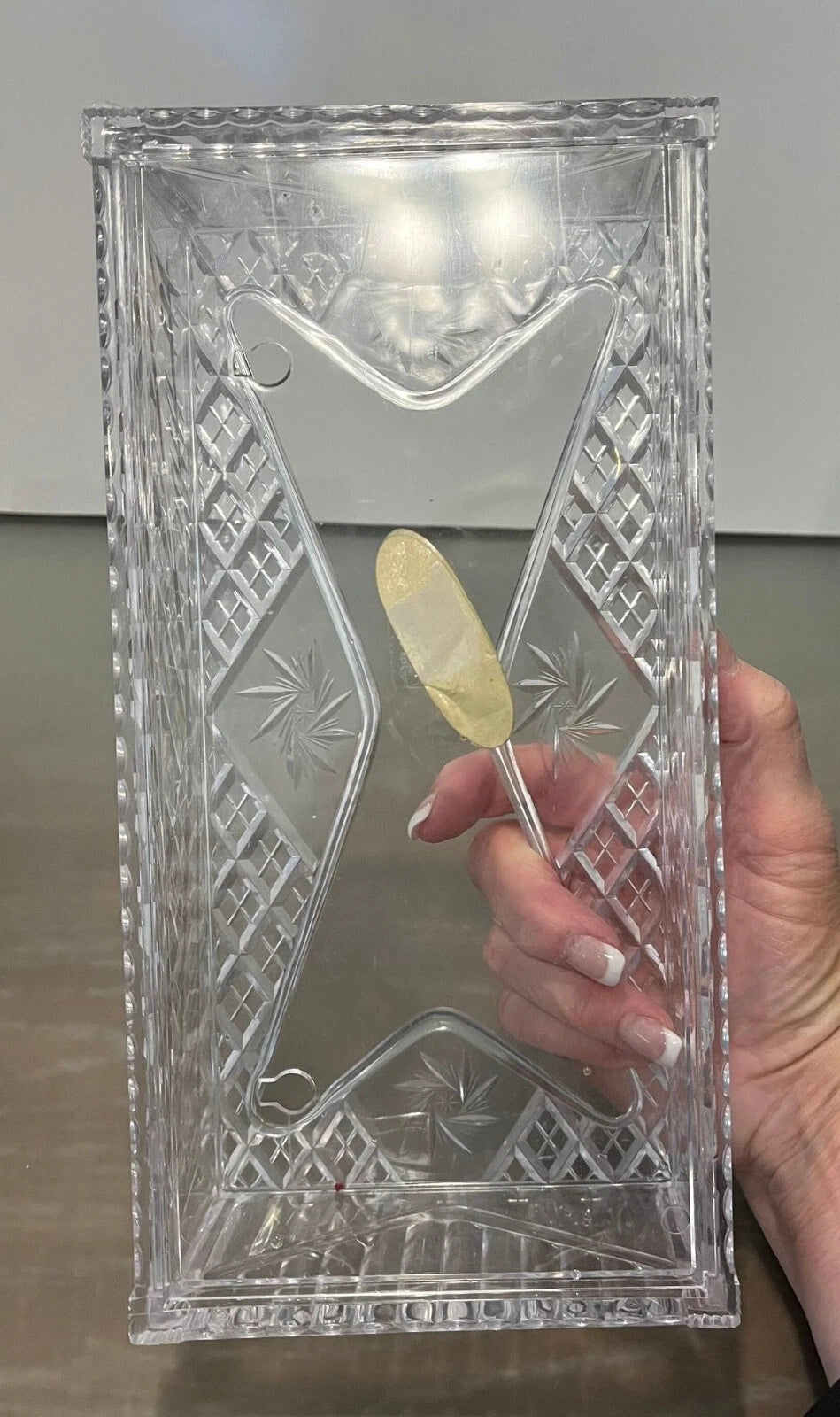 Mid Century Eagle Tissue Box, Vintage Plastic Cut Crystal Tissue Box, 10" Vanity | eBay