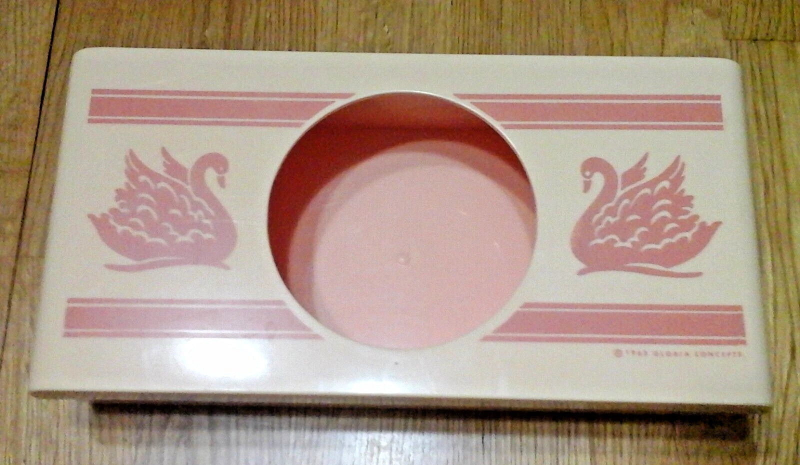 Vintage Tissue Holder- Peach/Pink Swans-Gloria Concepts 1983 - Gloria Vanderbilt | eBay