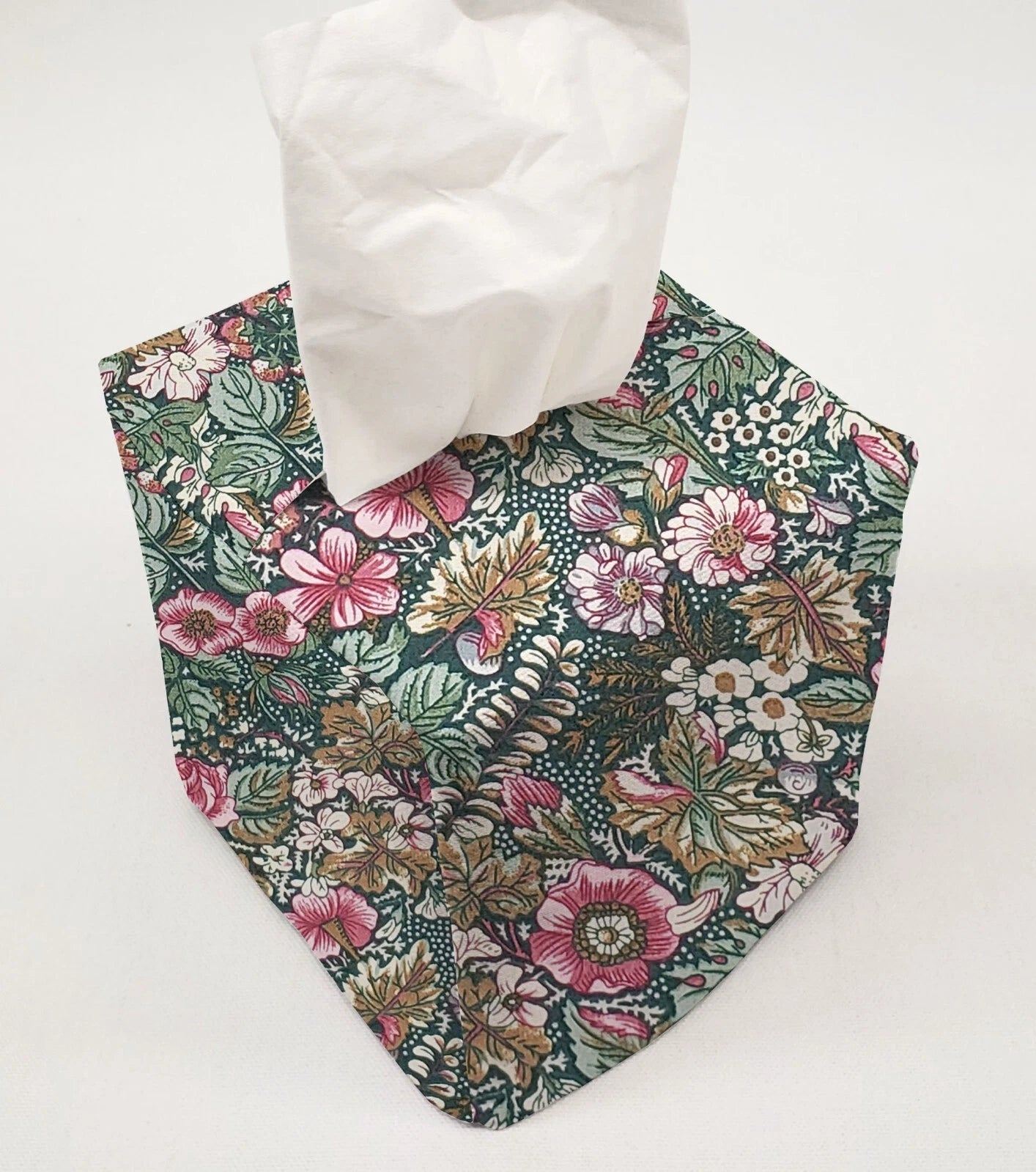 Rose Garden Tissue Box Cover (3 Colors Available) | eBay