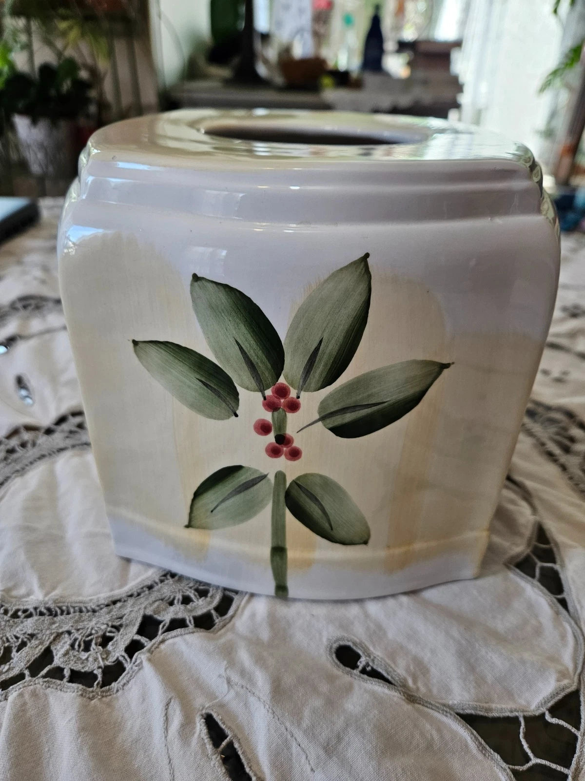 Croscill BOTANICAL GAZEBO Ceramic Square Tissue Box Cover Holder | eBay