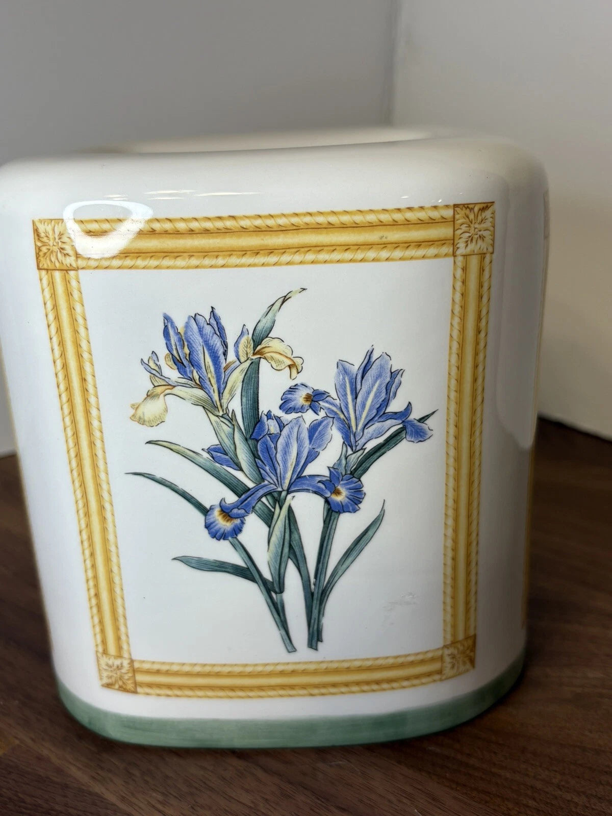 Croscill Home Fashion Tissue Box Holder - Botanical Gardens Ceramic Tissue | eBay