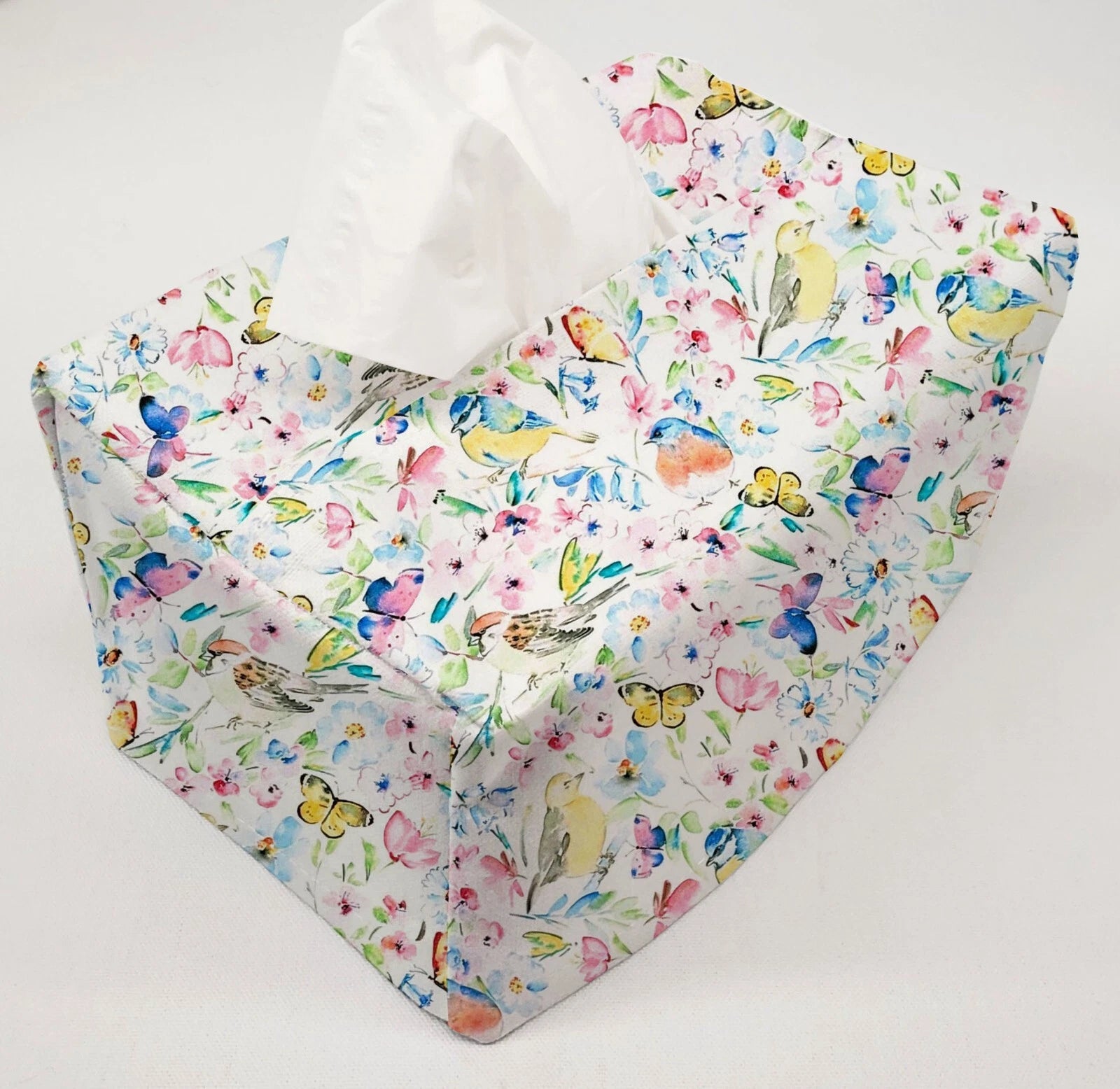 Birds & Butterflies in Blooms Tissue Box Cover (4 Colors Available) | eBay