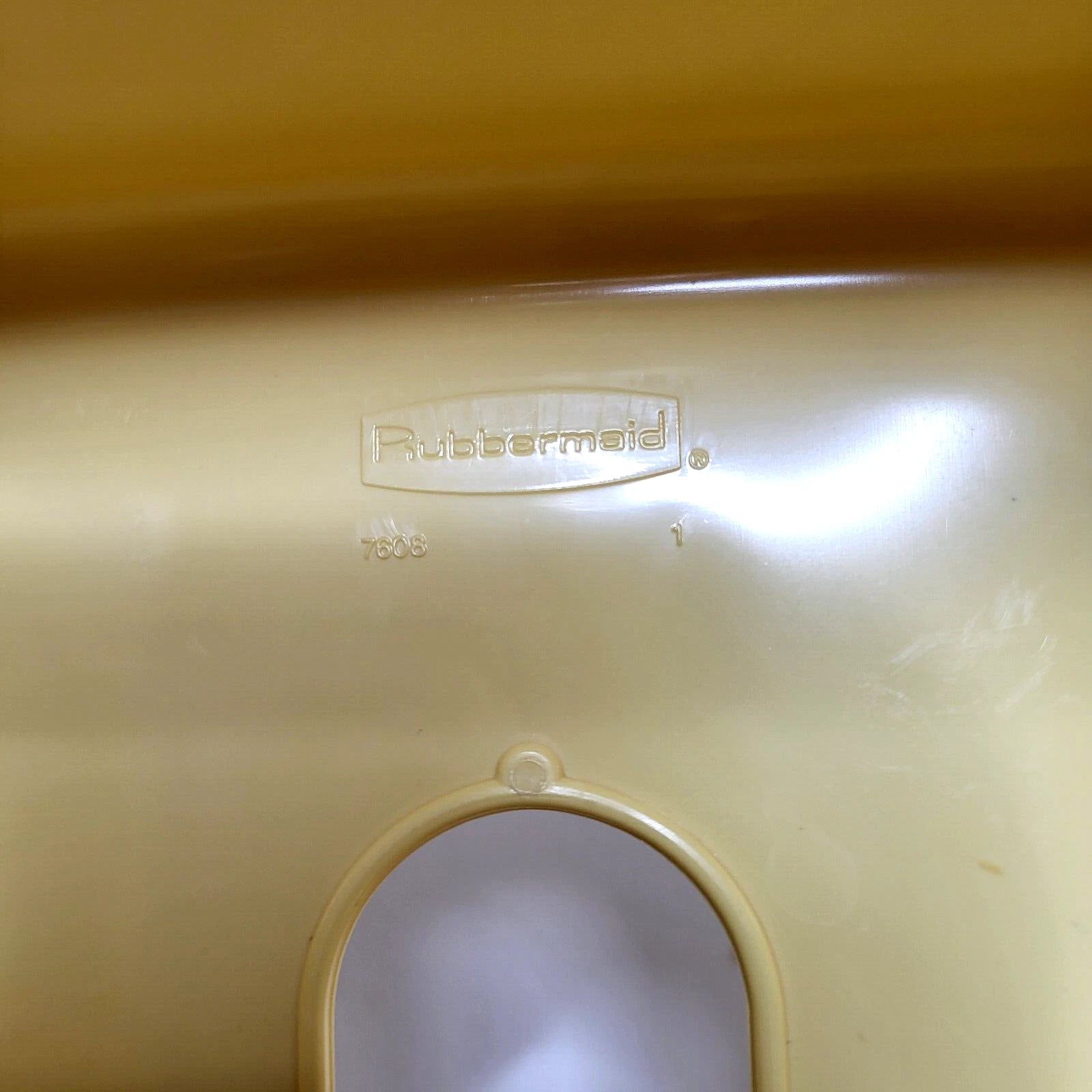 Vtg 7608 Rubbermaid Tissue Box Cover Holder Yellow Retro Swirl Bathroom Bedroom | eBay