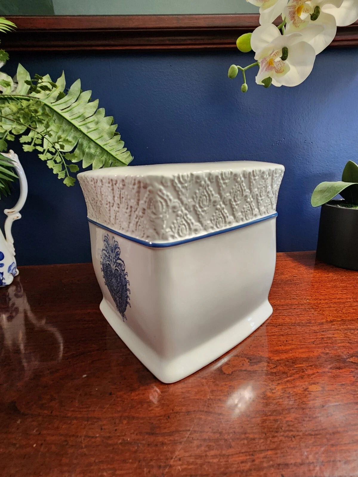 Madison Blue Tissue Box by Dena Home White with blue accent bathroom decor | eBay