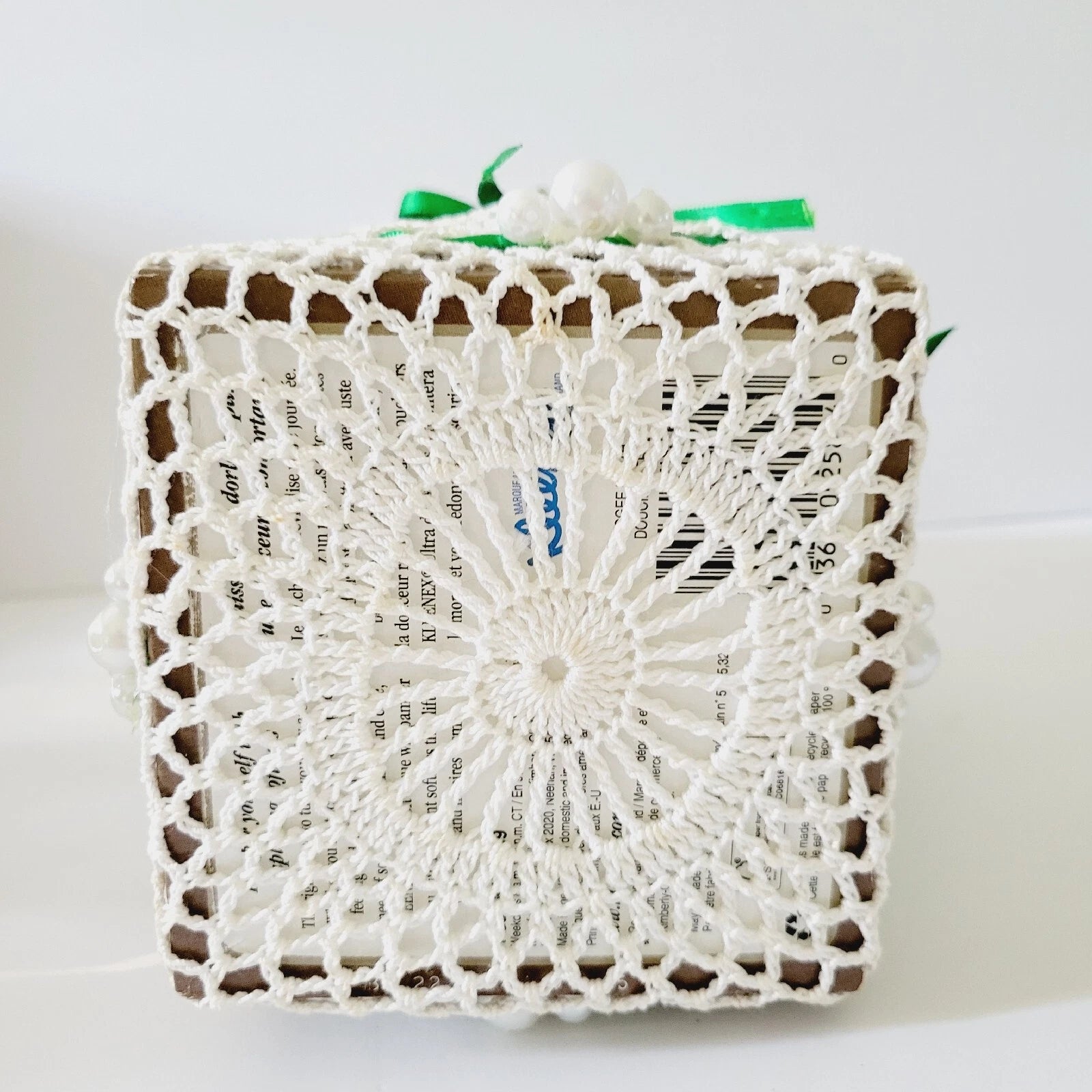 White Chrochet Tissue Box Cover With Roses Green Ribbon Holiday MCM BOHO | eBay