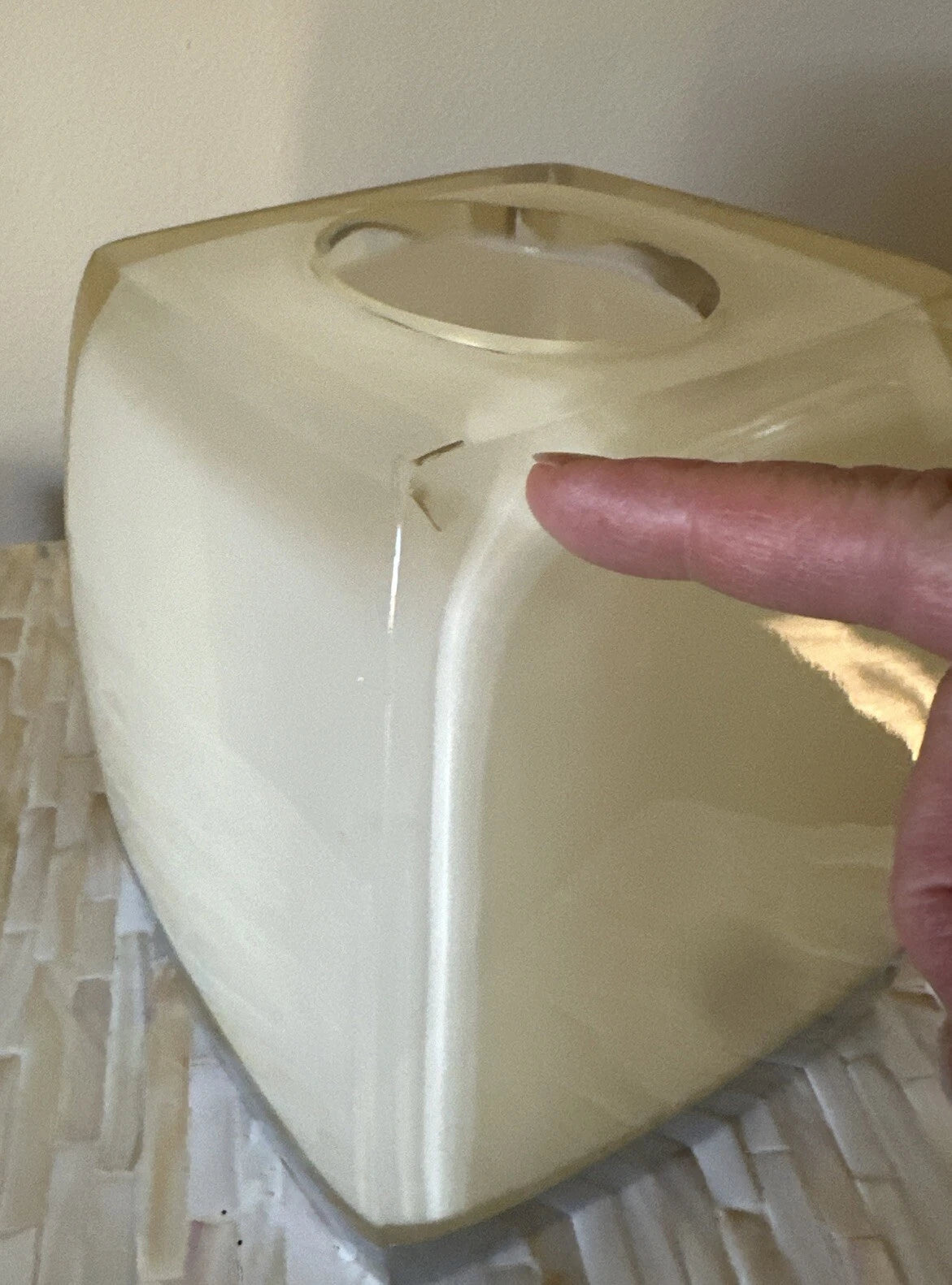 Wamsutta Lucite Acrylic Tissue Box Holder | eBay