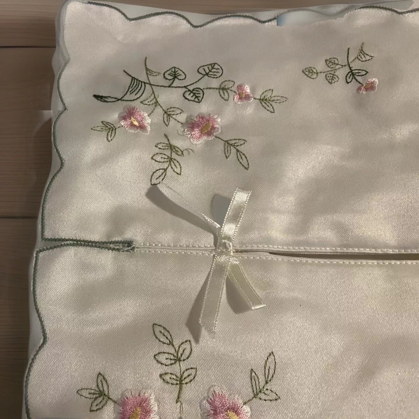 Vintage Tissue Box Cover White Embroidered Floral Design Shiny Silk Looking | eBay
