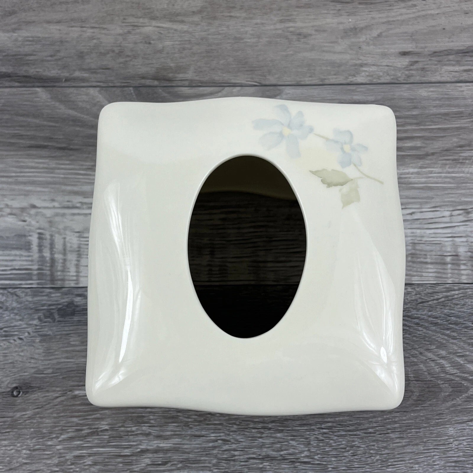 Croscill Forget Me Not Porcelain Tissue Box Cover Floral Linens 'n Things NEW | eBay