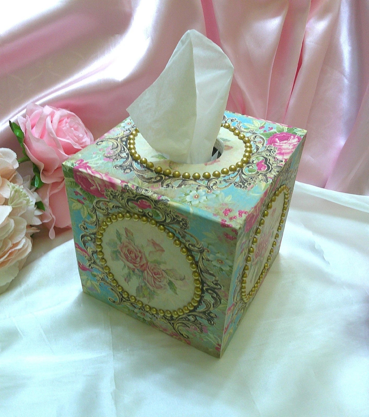 Shabby Chic Victorian Tissue Box Cover~Custom Design w/Gold Beaded Trim~Roses | eBay