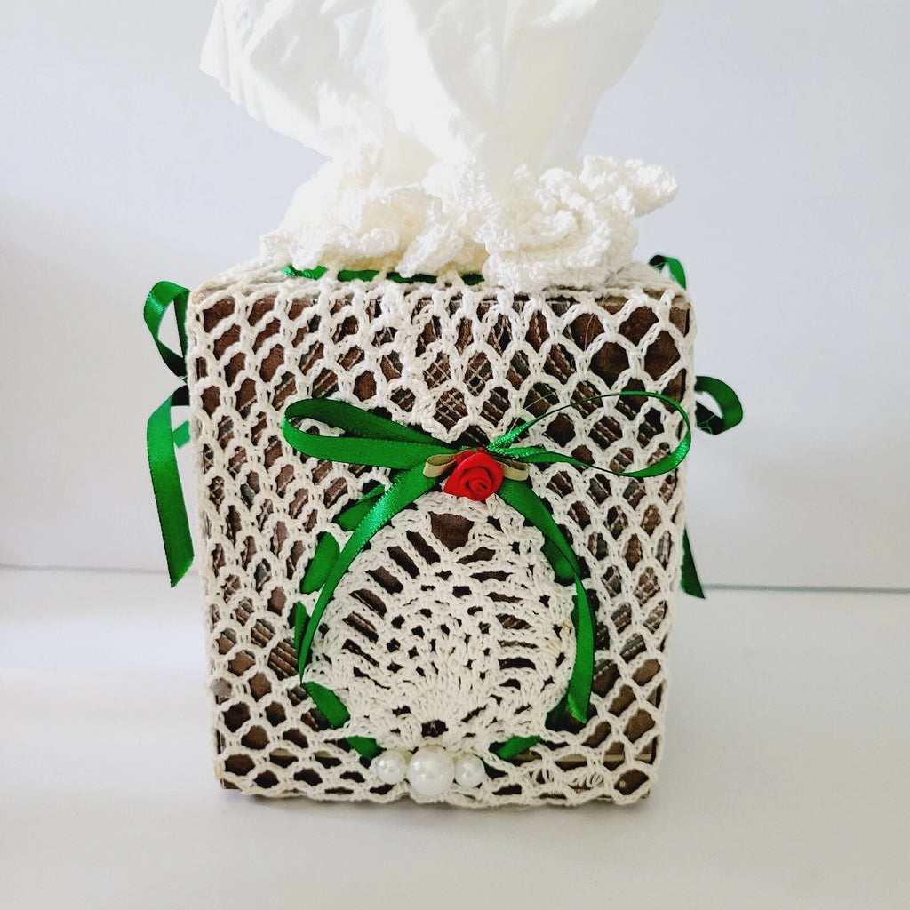 White Chrochet Tissue Box Cover With Roses Green Ribbon Holiday MCM BOHO | eBay