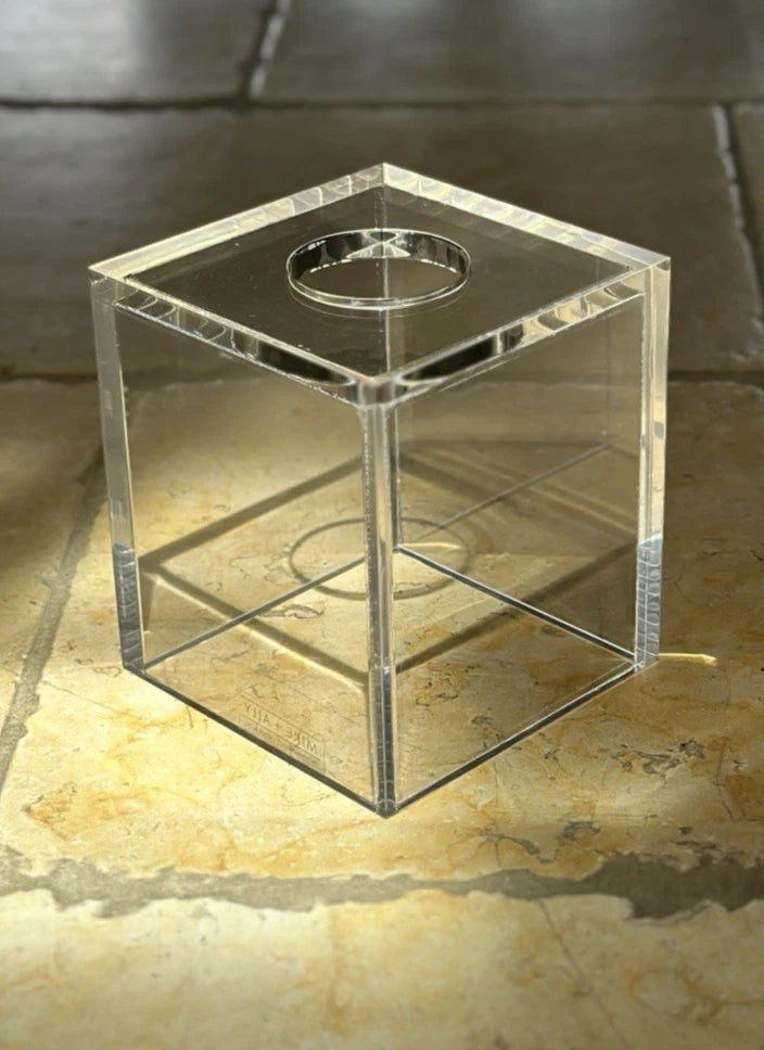 Mike + Ally Thick Lucite Square Tissue Box Holder, w Interior Silver Box Covers | eBay
