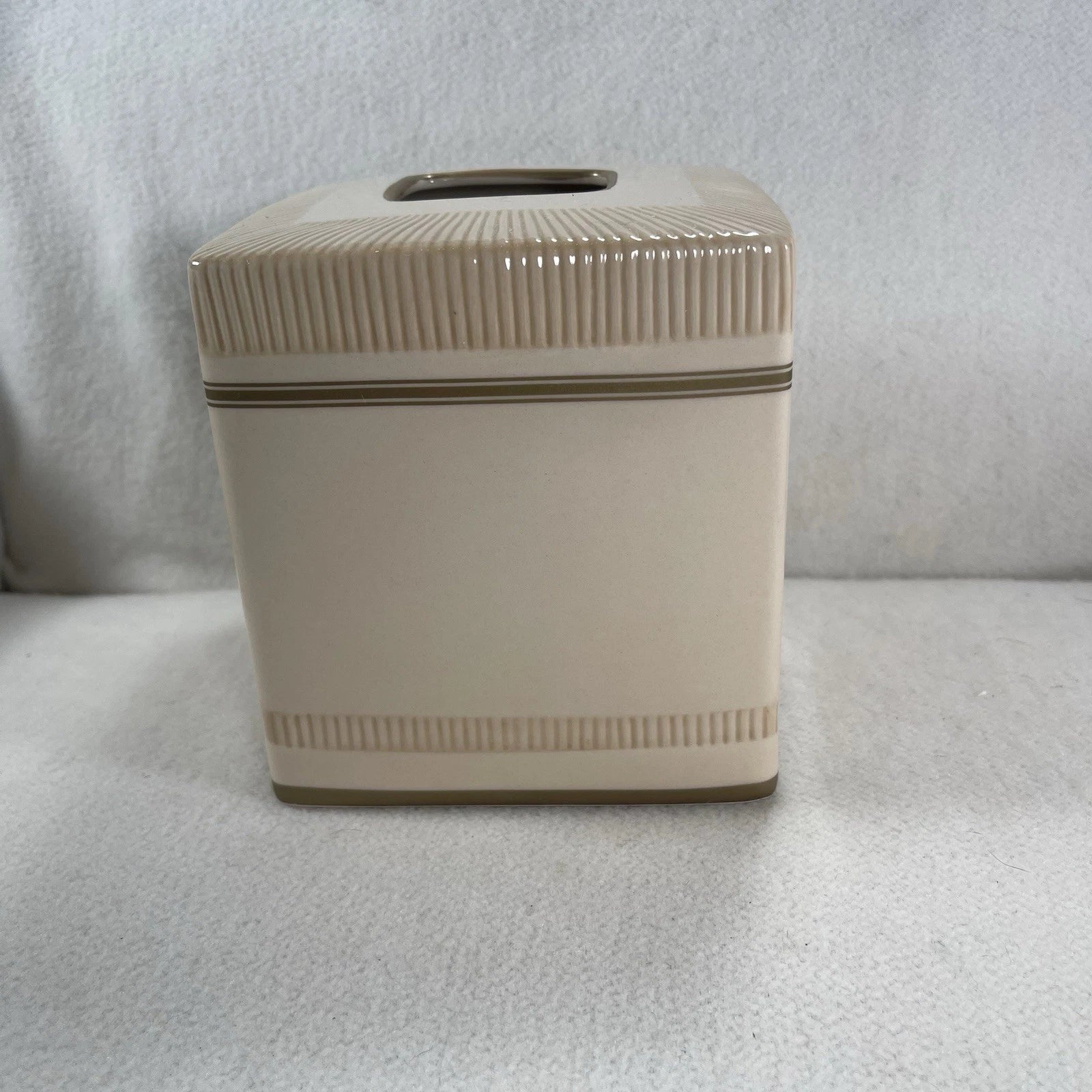 Decorative Ceramic Tissue Box Cover Tan Beige & Gold Pattern | eBay
