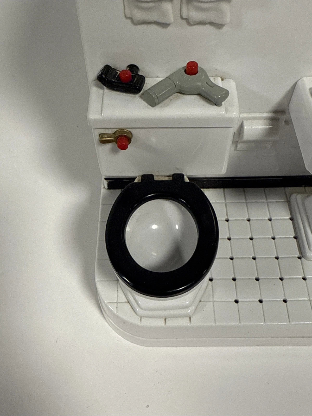 1995 Fun-Damental Too Novelty Mini Bathroom Tissue Holder Sounds Gag PrankGift | eBay
