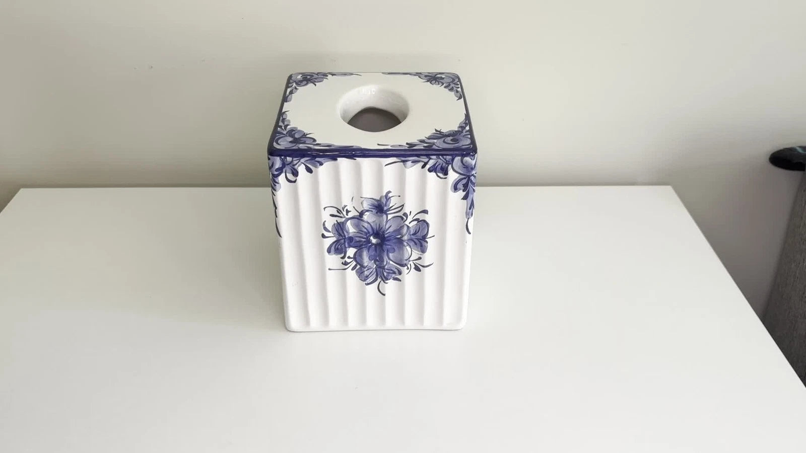 Portuguese Blue White Floral Ceramic Tissue Box Cover Painted Porcelain Bath | eBay