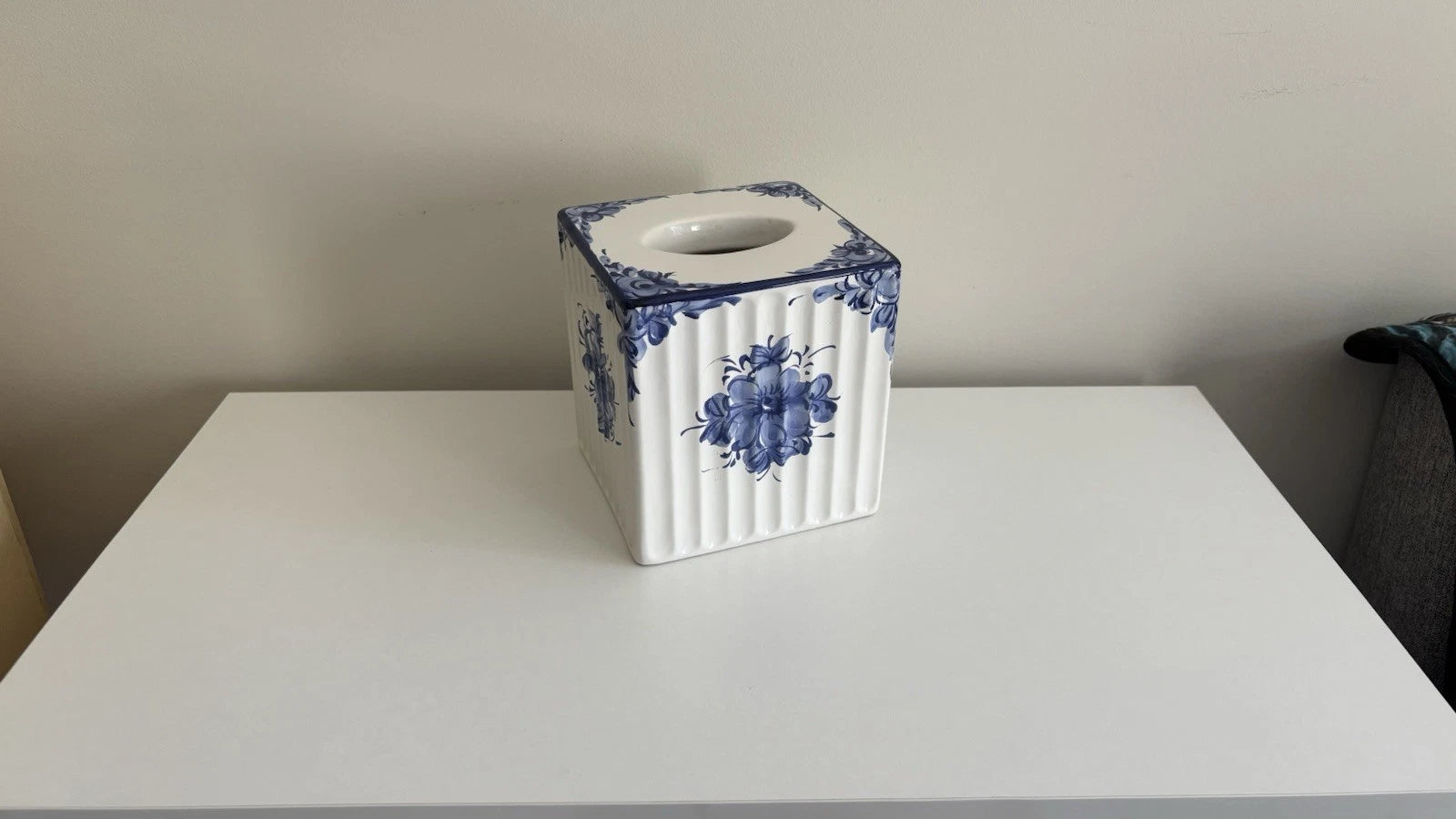 Portuguese Blue White Floral Ceramic Tissue Box Cover Painted Porcelain Bath | eBay