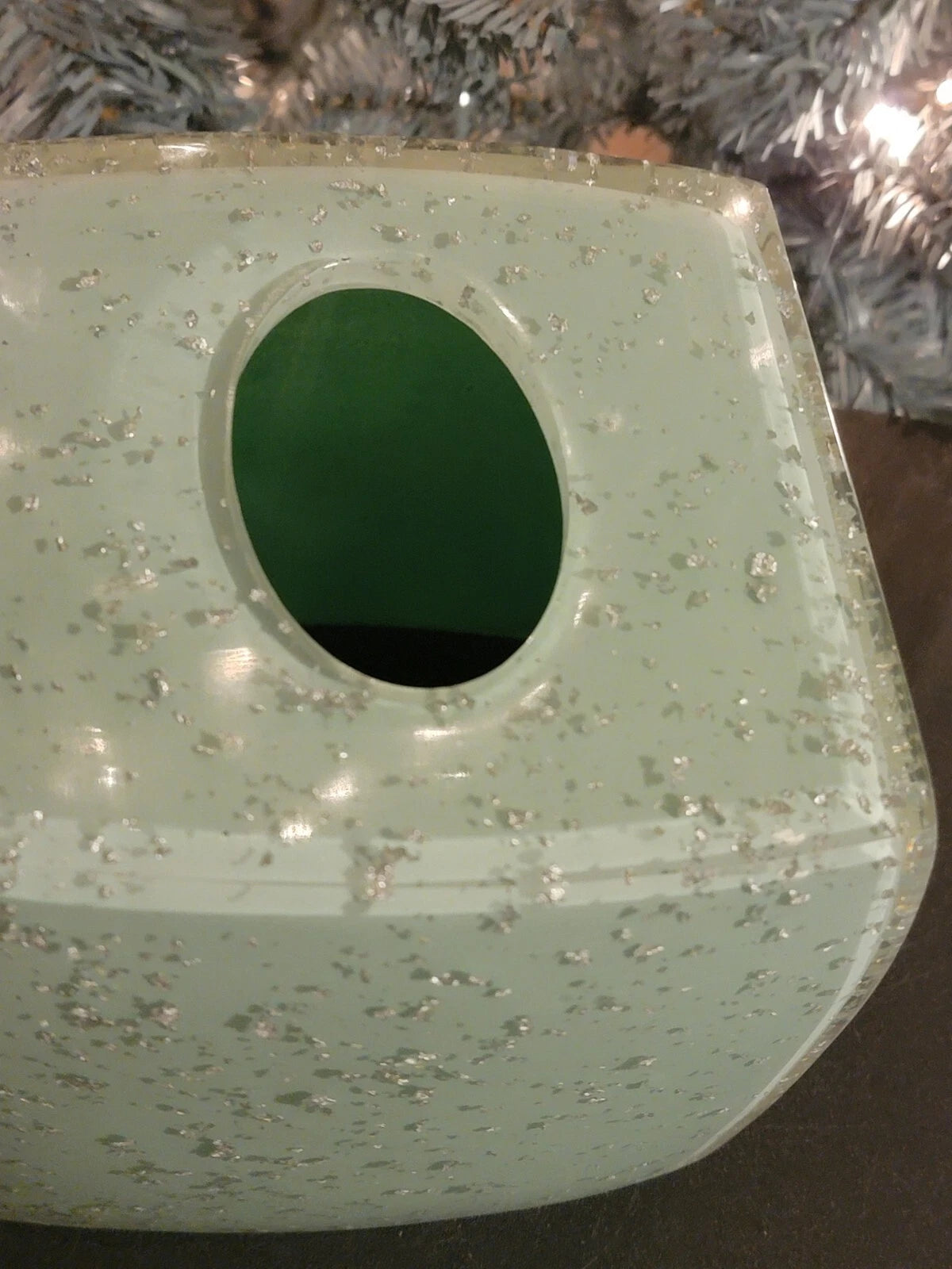 Nicole Miller Home Acrylic Over Mint Green W/Silver Flecks Tissue Box | eBay
