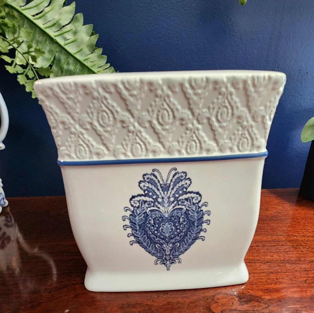 Madison Blue Tissue Box by Dena Home White with blue accent bathroom decor | eBay
