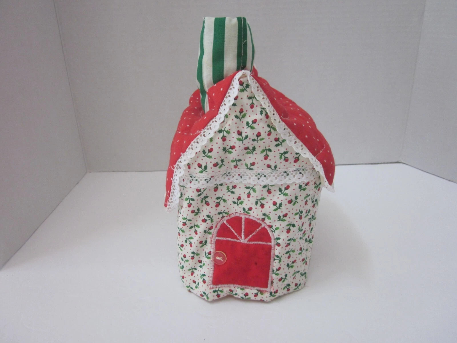 VTG Quilted Cottage House w/ Rose Print Tissue Box Cover KITSCH | eBay