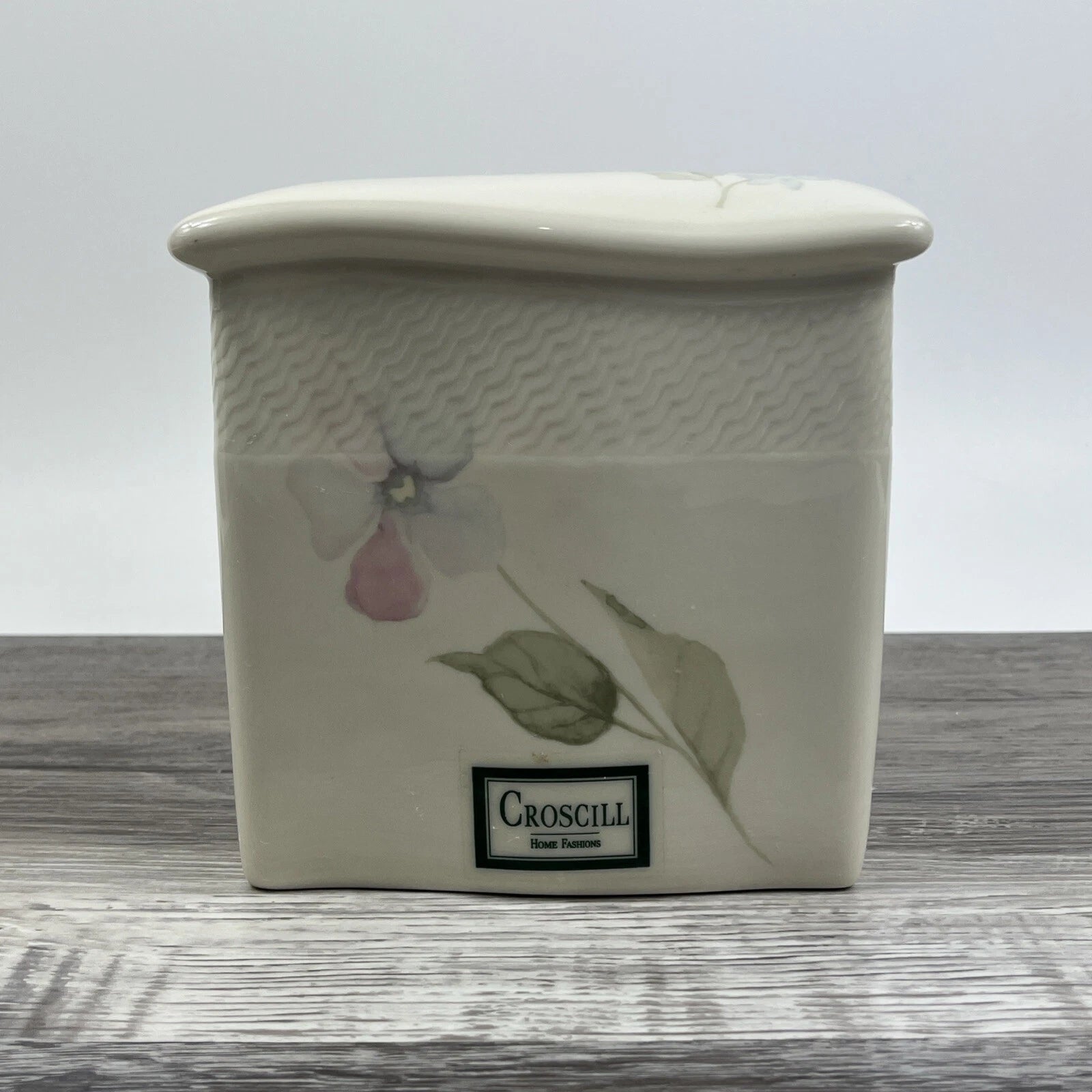Croscill Forget Me Not Porcelain Tissue Box Cover Floral Linens 'n Things NEW | eBay