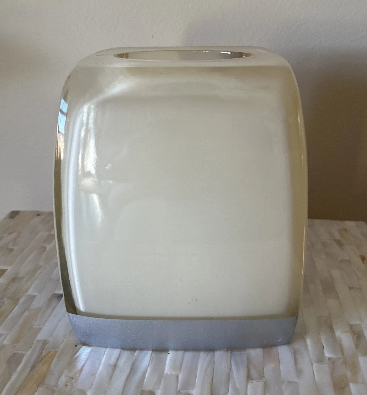 Wamsutta Lucite Acrylic Tissue Box Holder | eBay